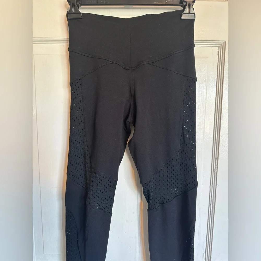 BootyQueen Sleek Black Mesh Leggings - Picture 5 of 12